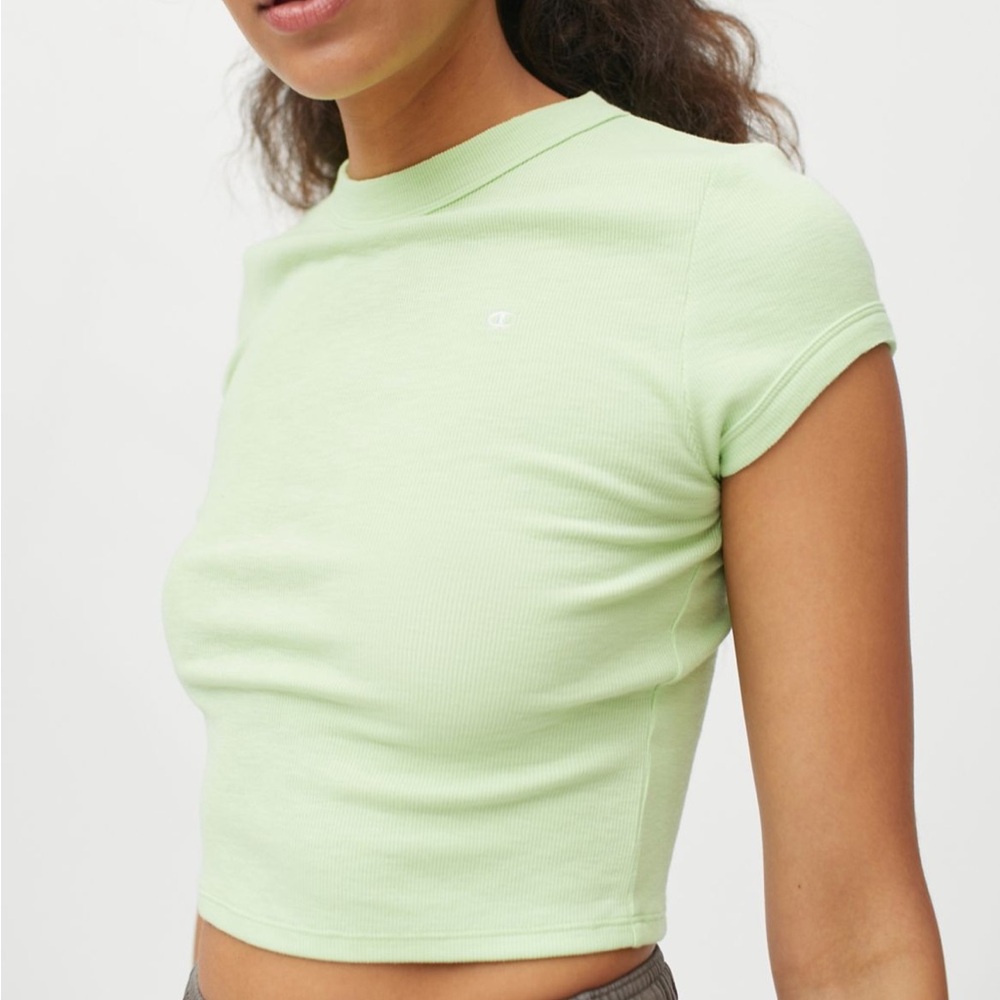 Ribbed Champion Crop Top